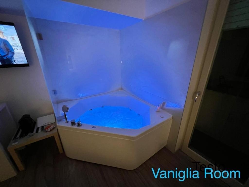 Essence Domus Vaniglia マテーラ エクステリア 写真